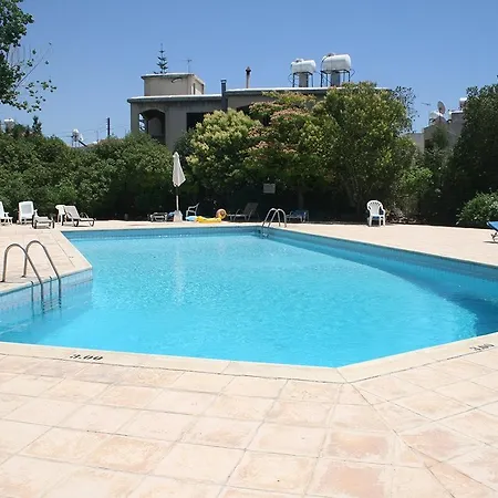 公寓 Evitas House Paphos